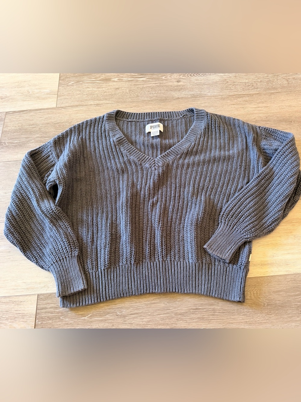 VS Pink Gray Knit Sweater Size Small